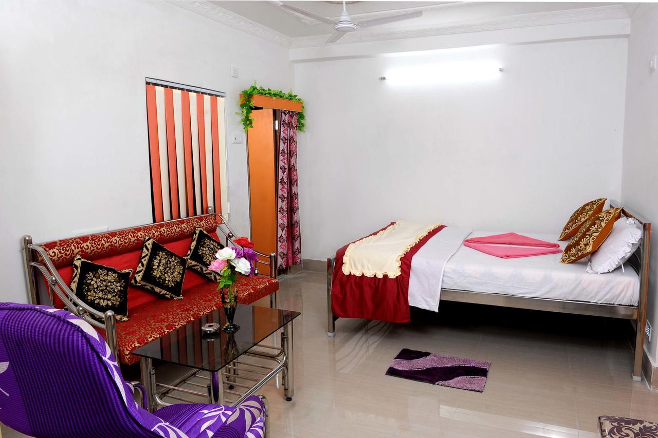 Jayanti Hotel Tarapith Esterno foto