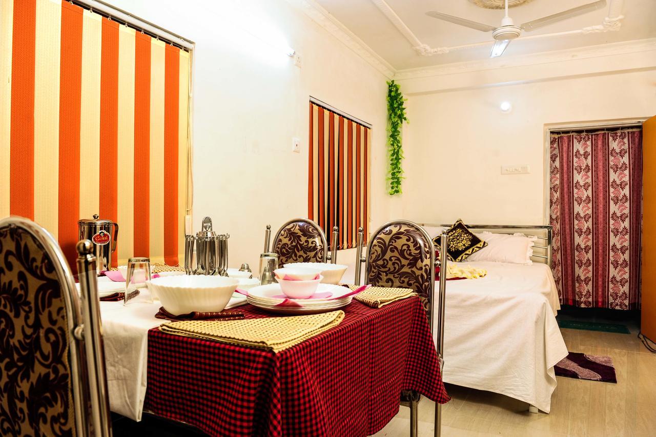 Jayanti Hotel Tarapith Esterno foto