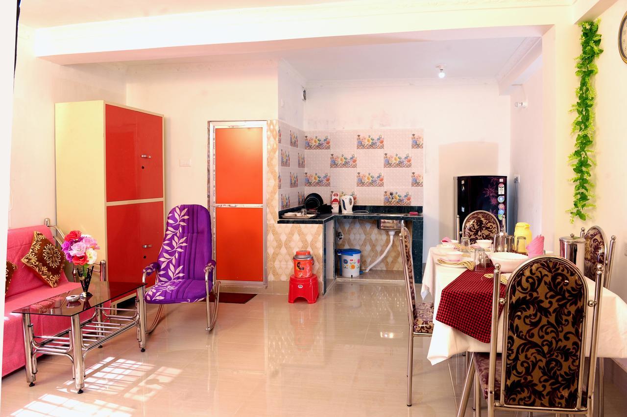 Jayanti Hotel Tarapith Esterno foto